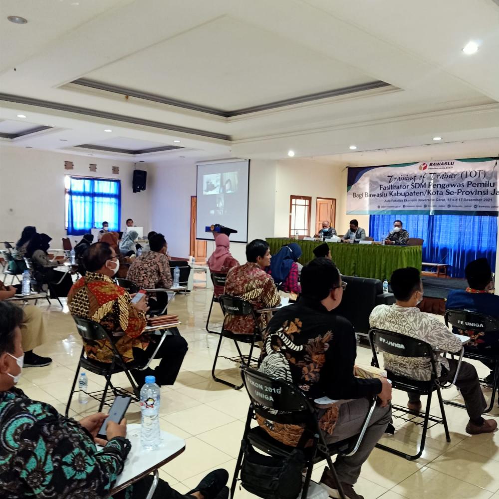 ToT Fasilitator SDM Pengawas Pemilu, Abdullah : Persiapan Mental dan Pengetahuan 