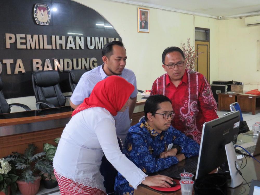 Bawaslu Tinjau Kesiapan KPU Melaksanakan Verifikasi Administrasi