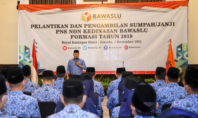 Bawaslu Republik Indonesia Lantik 315 PNS 