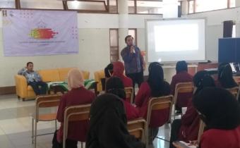 Hadiri Studium Generale, Zacky Ajak Mahasiswa Untuk Menjadi Kader Pengawasan Partisipatif